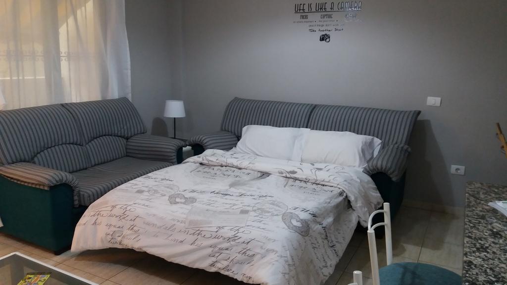 Vivienda Vacacional Atlantida كانديلاريا المظهر الخارجي الصورة